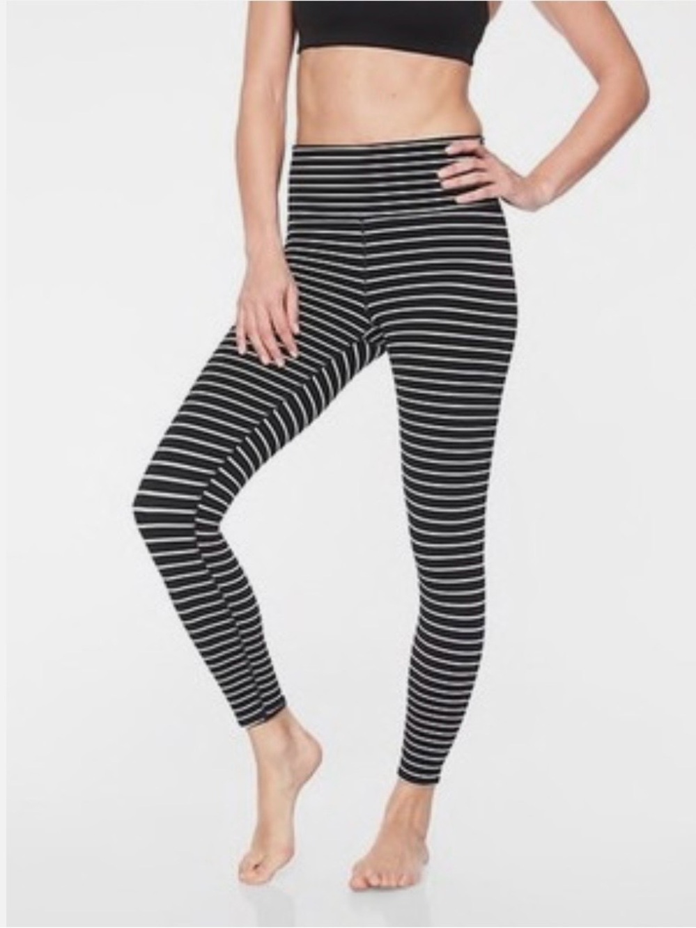 Athleta Chaturanga Capris Black Horizontal Stripes XS